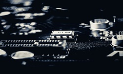 The Through Hole of the PCB Circuit Board Must be Plugged, Why?