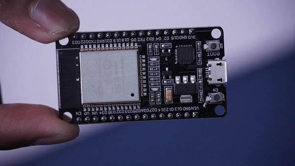 Microchip Technology PIC10 series microcontrollers