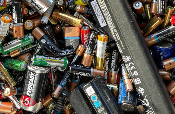 A76 Battery Equivalent Pros and Cons Explained