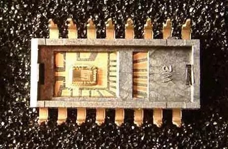 Device to packaging connector.jpg