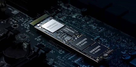 Samsung's memory chipset.jpg